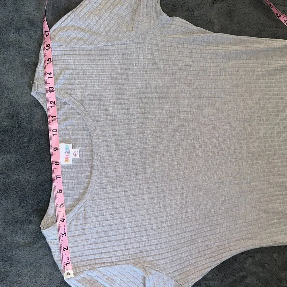 Light Gray Off White Ribbed Short Sleeve Women's T Shirt Lularoe 2xl - Picture 7 of 8
